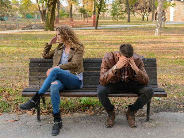 Prima di lasciare il tuo partner, leggi questo articolo